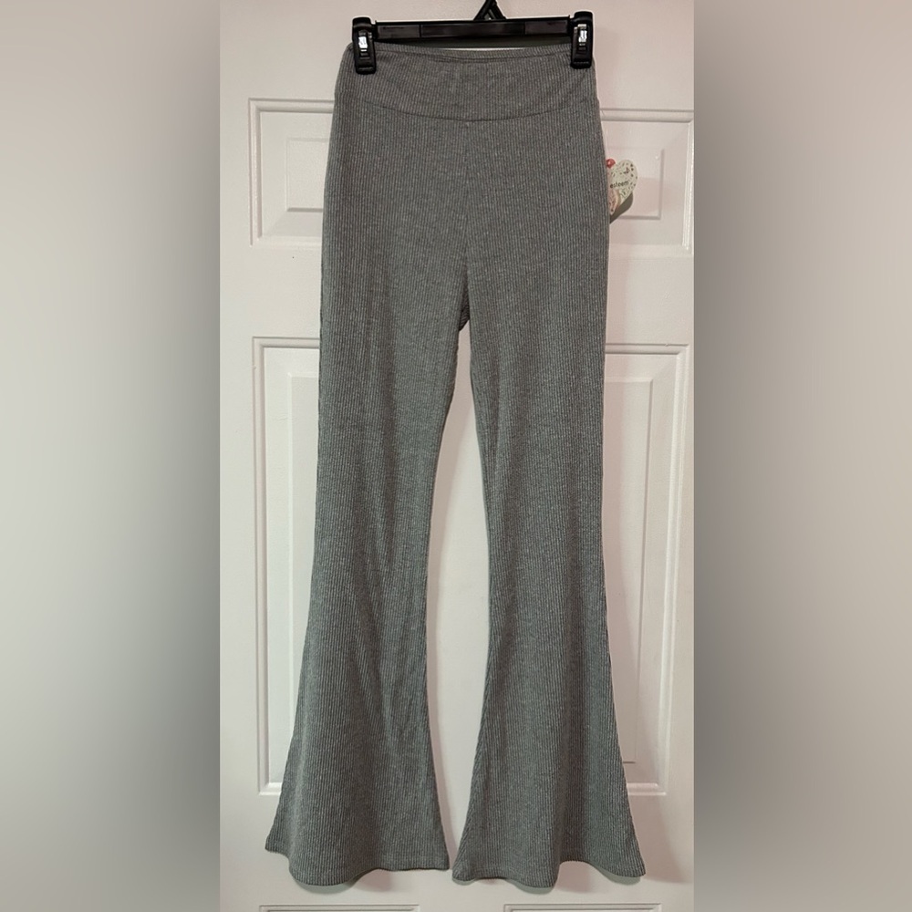 Self Esteem Self Esteem Brushed‎ Hacci Rib Flare Leggings Size S NWT